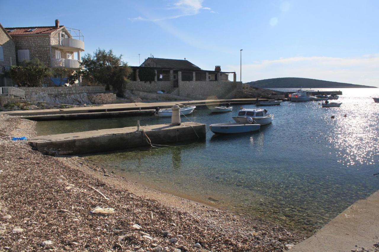 Apartments By The Sea Rukavac, Vis - 2478 Rukavac  Dış mekan fotoğraf